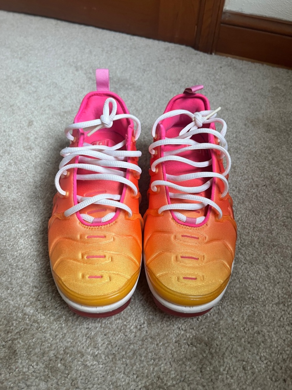 Women’s Gradient Pink Orange Athletic Sneakers